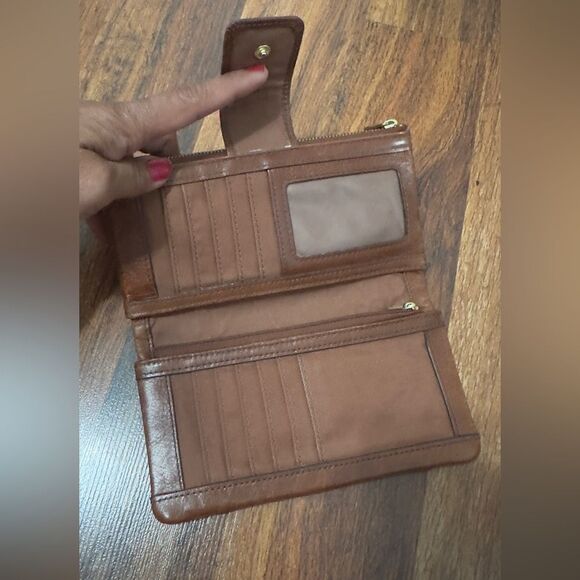 Fossil Brown Leather Wallet - Picture 5 of 8